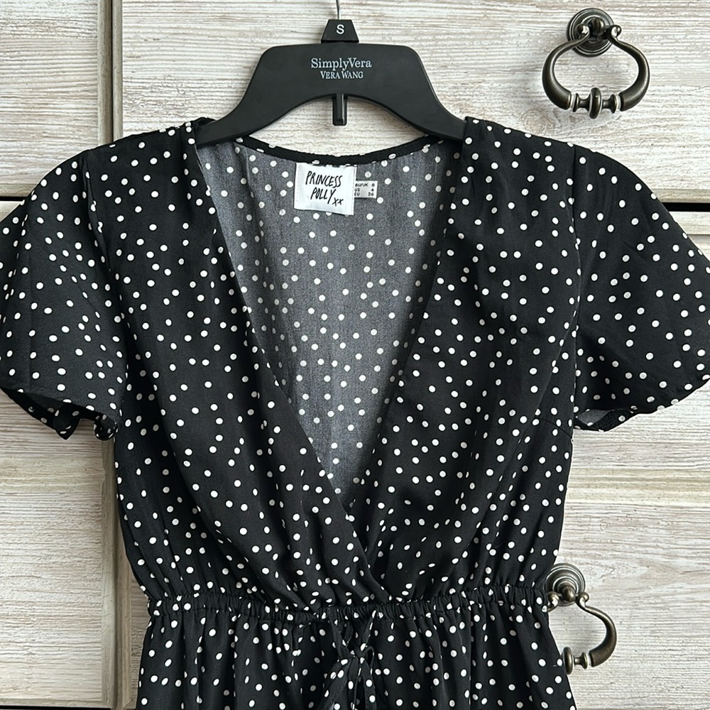 NWOT Princess Polly black dress size 4